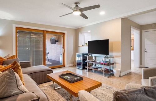 Pointe Scottsdale Haus | Mellow Yellow | Backyard Putting Green & Heated Pool