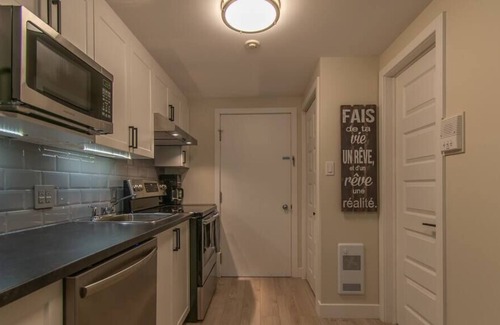 Magog Wohnung | Memphré Condo *Indoor Pool*Spa* Lakeside