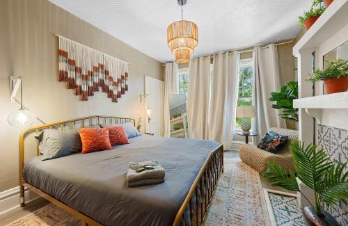 Merion Village Wohnung | Merion Village Residences - Escape the Hustle & Bustle