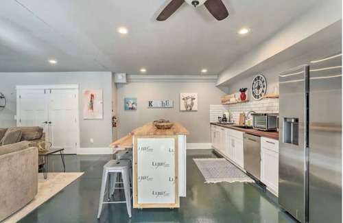 Stone Mountain Wohnung | Merlyn's Cote D'azur