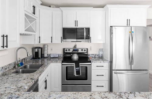 Mesa Grande Haus | Mesa home with a pool, hot tub, and easy access to golf, dining