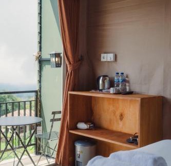 Candikuning Hotel | Mesari Hill Glamping