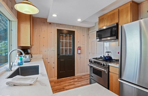 Meeks Bay Haus | *New Listing* Mesmerizing Meeks Bay | Outdoor Waterfront Deck