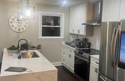 Fairlawn Haus | Message me for additional Discount |FREE Parking