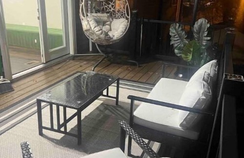 Fairlawn Haus | Message me for additional Discount |FREE Parking