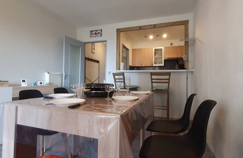 Metabief Wohnung | METABIEF - Residence LES GENEVRIERS - Building Les Gentianes - 6 People