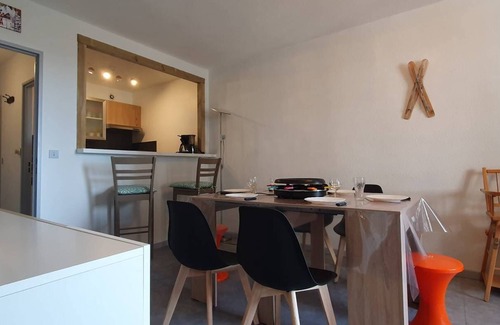Metabief Wohnung | METABIEF - Residence LES GENEVRIERS - Building Les Gentianes - 6 People