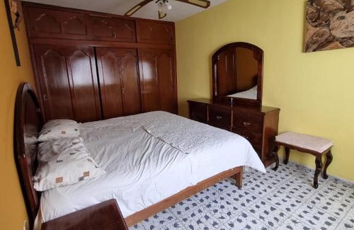 Uriangato Wohnung | Mi casa cerca de la línea divisoria