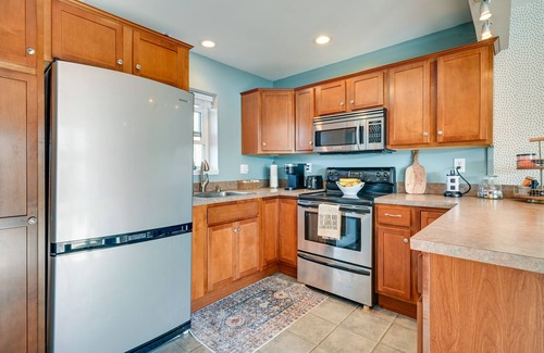 Argentine Haus | Michigan Island Lake House: Sunrise & Sunset Views