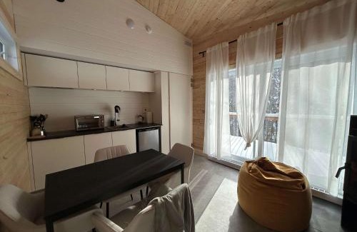 Notre-Dame-Auxiliatrice-de-Buckland Skihütte | Micro-Cabine in the Mountains - Solstice 4