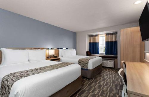 Zephyrhills Hotel | Microtel Inn and Suites - Zephyrhills