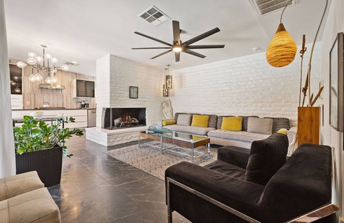 Tahquitz River Estates Haus | Location, Location, Location !!! Mitte des Jahrhunderts in der Innenstadt von Palm Springs!