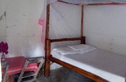 Gede Bed & Breakfast | Mida Creek Eco Camp - entspannen Sie in einem gemütlichen Ferienhaus