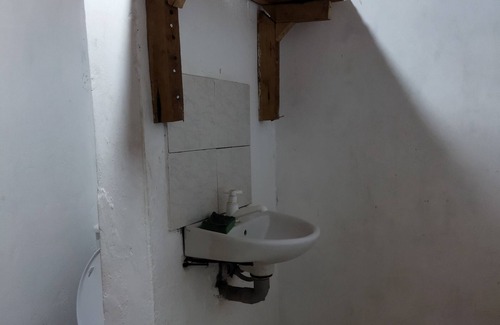 Gede Bed & Breakfast | Mida Creek Eco Camp - entspannen Sie in einem gemütlichen Ferienhaus