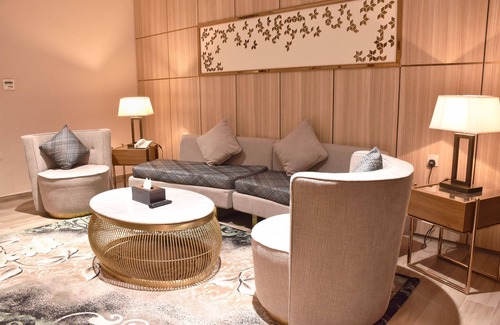 Al Aziziyah Hotel | Midan Hotel