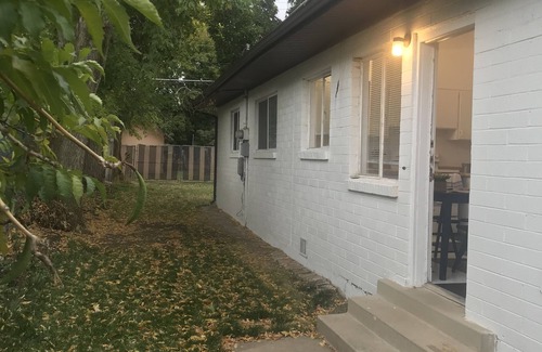 Bountiful Haus | MidCentury Duplex in Quaint Main Street Bountiful Area