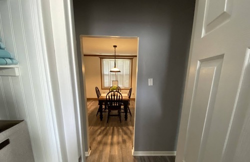 Glen Dale Haus | Middle Gem-Newly Renovated house with everything you will need. Prime location!