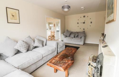 Tirabad Haus | Middle Hivron