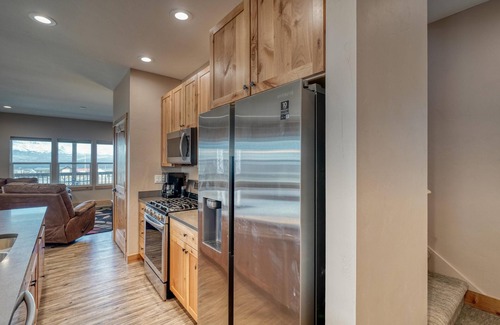 Leadville Kabine | Midgarth Hus- Brand New Railyard home minutes to Copper & Ski Cooper!