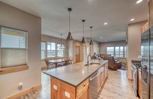 Leadville Kabine | Midgarth Hus- Brand New Railyard home minutes to Copper & Ski Cooper!