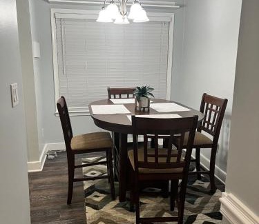 Buckroe Beach Haus | Midterm Spacious Home At Buckroe Beach