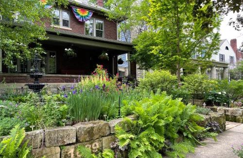 Franklin Park Haus | Mike & Allen's Place on the Park 1