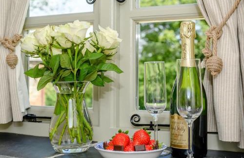 Hawkchurch Haus | Mill Cottage