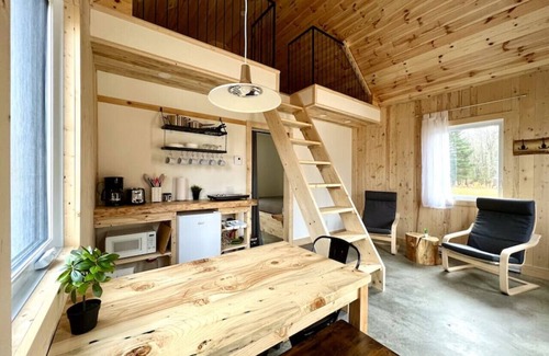 Saint-Gabriel-de-Valcartier Skihütte | Mini cottage # 2 by the river banks