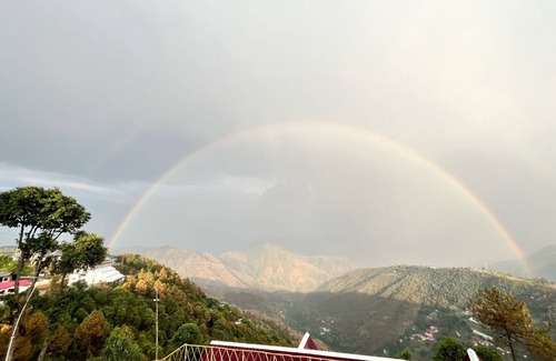 Shimla Hütte | Mini resort with just 5 cottages and can accommodate max 15 members.
