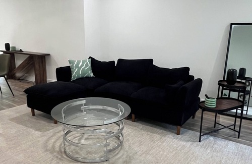 Mechanicsville Haus | Minimalist Retreat in the Heart of ATL