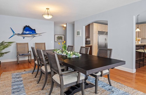 Navarre Haus | MINNeSTAY* Minnetonka Dream