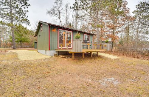 Gordon Haus | Minong Flowage Cabin with Fire Pit and Dock!