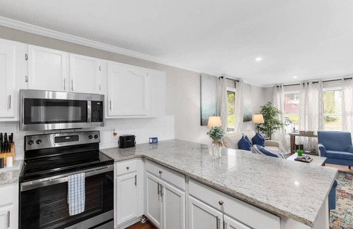 Birmingham Haus | Mins to Uptown, Downtown, Airport, and Dining!