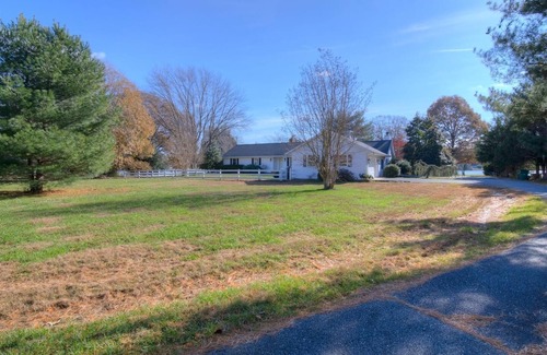 St. Michaels Haus | The Landing - Friedliches Haus am Wasser, Whirlpool, Grill, Kajak & Feuerstelle!