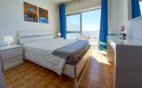 Cavacos Wohnung | Mira Atlântico 13- Terraço Com Vista Mar e Cidade, Wifi, 80mt Praia