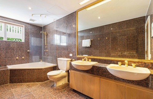 Port Douglas Villa | Mirage Resort Villa 112 with access to Sheraton Facilities
