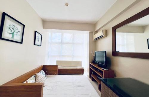 Nasugbu Wohnung | Miranda B 322 1BR at Pico de Loro by Raquel's Place