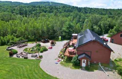 Bretton Woods Haus | ML As Seen on TV home SPECTACULAR scenery beach AC outdoor kitchen fire pit Weddings