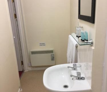 Castle Quarter Hotel | ML Lodge