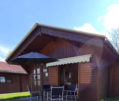 Sternberg Haus | Mobilheim und Blockhaus mit Seeblick