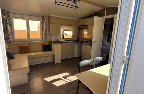 Pedrogao Haus | MobilHome 1 Comfortable 40 m from the Beach with Garden and Barbecue