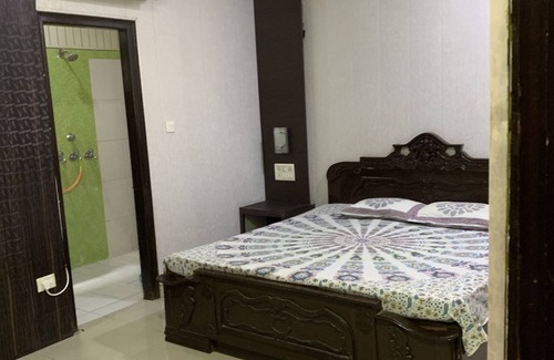 Kharar Wohnung | Modern Apartment with Kitchen & Wi-Fi – Perfect for Work & Relaxation