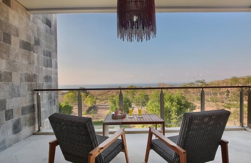 Jimbaran Bay Wohnung | Moderes Luxusapartment im Ayana Resort Complex, inklusive Abholung vom Flughafen