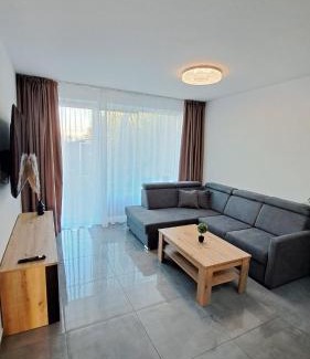 Slovensky Grob Wohnung | Moderný 3 izbový dom so záhradou a terasou blízko Bratislavy