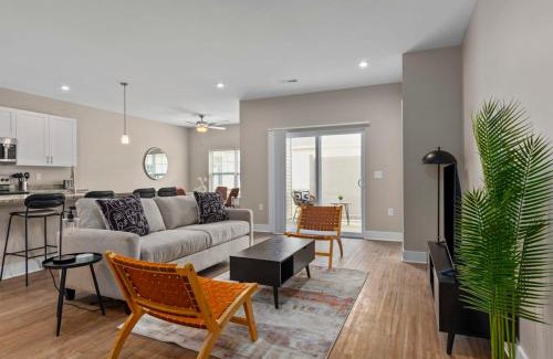 Grandville Haus | Modern 2BR 2BA New Build Condo with Garage & Patio