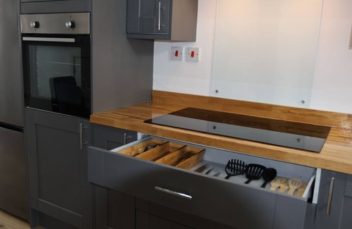 Failsworth Haus | Modern 3 bed house near Eithiad, Coop Live and Manchester City center