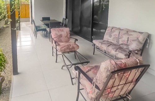 Uvita Haus | Modern 3-bed in Downtown Uvita with Pool
