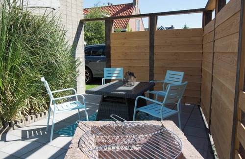 Petten Haus | Modern 4-person bungalow near beach