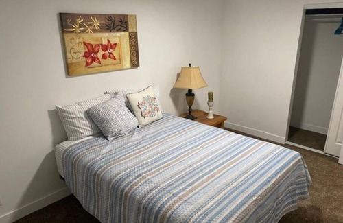 Tooele Haus | Modern 7 bedroom 4 bathroom home Tooele 16 Guests