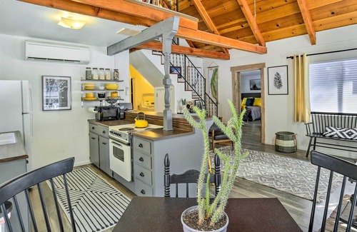 Trinity Center Kabine | Modern A-Frame Cabin < 2 Mi to Trinity Lake!